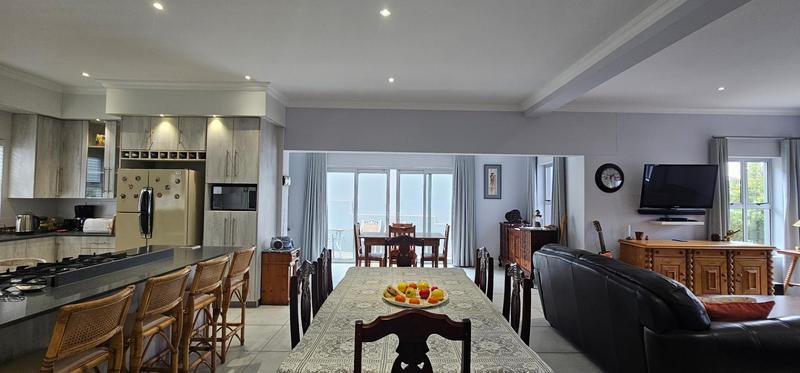 3 Bedroom Property for Sale in Calypso Beach Western Cape